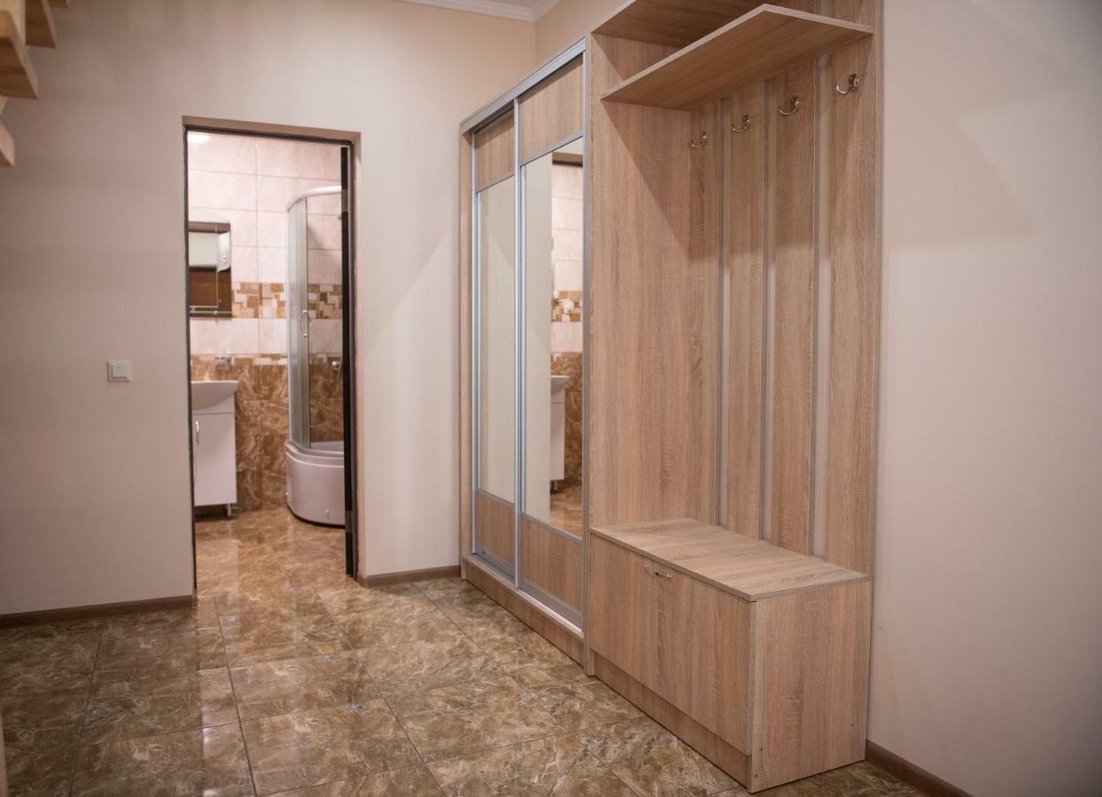Затишна Оселя Apartamento Mizhhirya  Exterior foto
